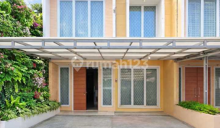 Dijual Rumah Cantik Siap Huni Murah bisa Nego di Gandul Cinere