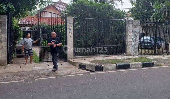 Dijual rumah di Jl. Cisadane Jakarta pusat, hitung tanah aja 1