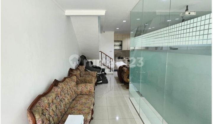 Cheap shophouse for sale in Sentra Menteng Bintaro 2