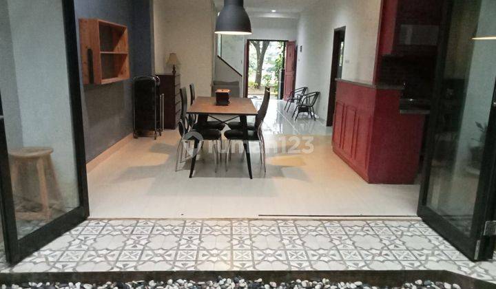 Dijual rumah canrik Emerad Bintaro 2