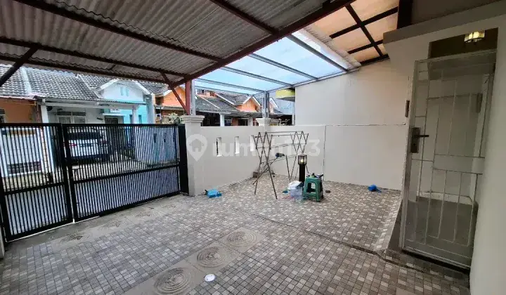 Jual Rumah Strategis dekat terminal,stasiun,taman royal Tangerang 2
