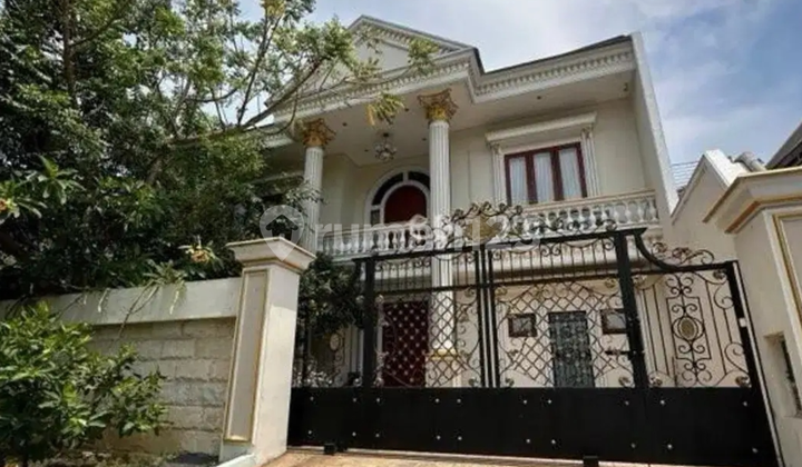 Rumah Villa Riviera Classic Pakuwon City 1