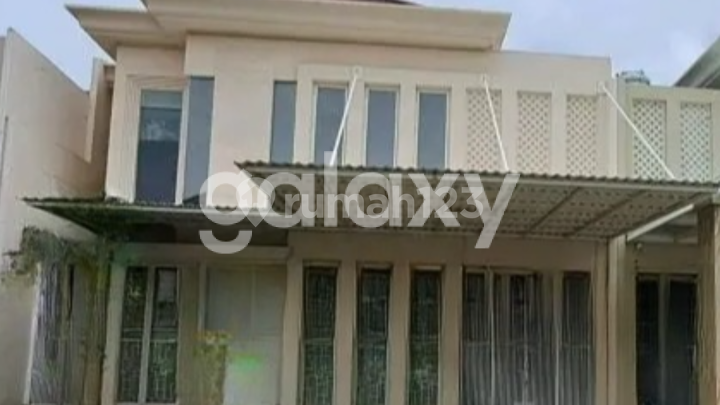 Rumah Semi Furnish Long Beach Pakuwon City Surabaya