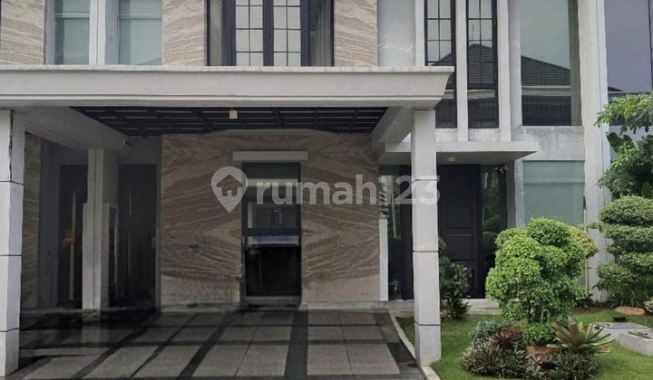 Pakuwon City Aruba Vila Grand Island House Close to Moselbay and Palmbeach 1