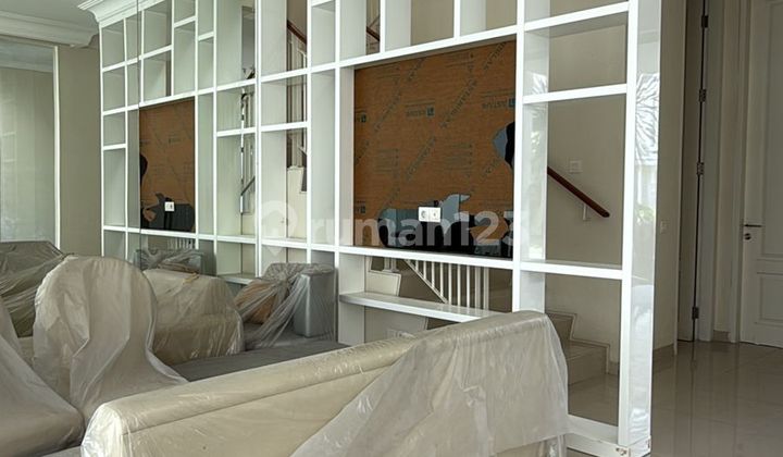 Rumah Pakuwon Indah Vbr 2 Dkt Citraland dan Graha Family Modern Minimalis Rumah Pakuwon Indah Vbr 2 Dkt Citraland dan Graha Family Modern Minimalis