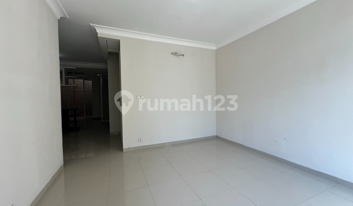 Ready-to-Occupy House Pakuwon City Palm Beach Imperial 2