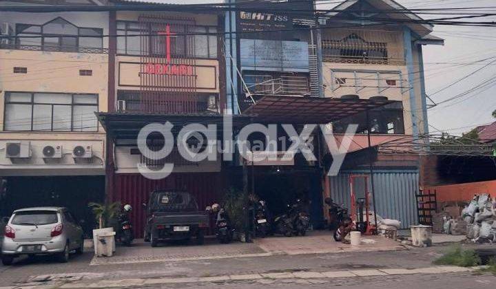 Ruko Strategis raya Nginden Intan Selatan 1