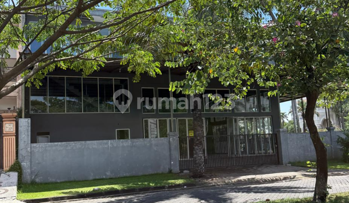 Rumah Raya Pakuwon City Depan Pcm dan Dkt Raya Kampus Its Unair