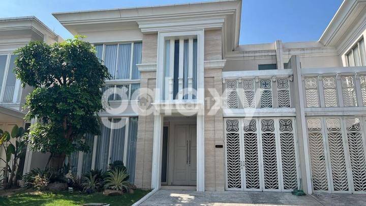 Rumah Pakuwon Indah new minimalis Surabaya Barat 1