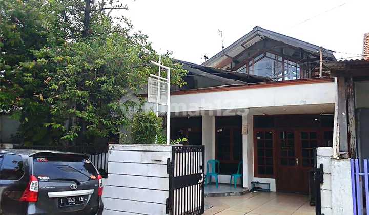 Affordable House in the City Center of Bratang Gede Affordable House in the City Center of Bratang Gede