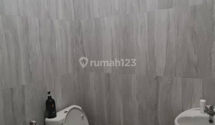 Ru Rumah di Palm spring jambangan Minimalis terawat 2