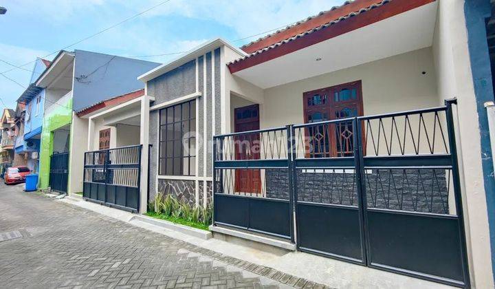 Rumah Minimalis di Kebonsari 1