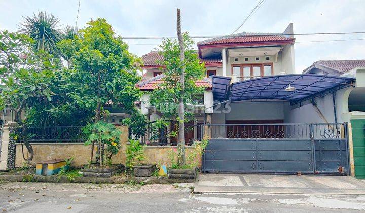 Rumah Mewah di Pondok Jati 2 Lantai