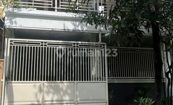 Jual Cepat Rumah 2 Lt di Perum Rewwin Waru