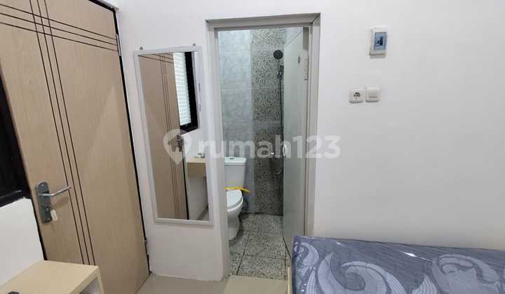 Kost Baru Gress, Full Furnished !! Lokasi Di Perum Wiyung Surabaya Kost Baru Gress, Full Furnished !! Lokasi Di Perum Wiyung Surabaya