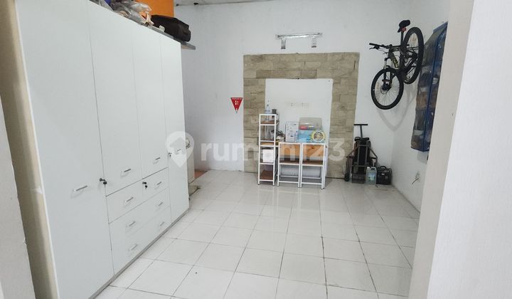 Minimalist House Ready to Occupy in Spring of Tomorrow