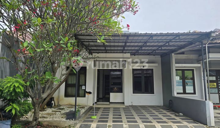 Dibawah Psar, Rumah Minimalis di Kompleks Premium Royal Ketintang Regency Dibawah Psar, Rumah Minimalis di Kompleks Premium Royal Ketintang Regency