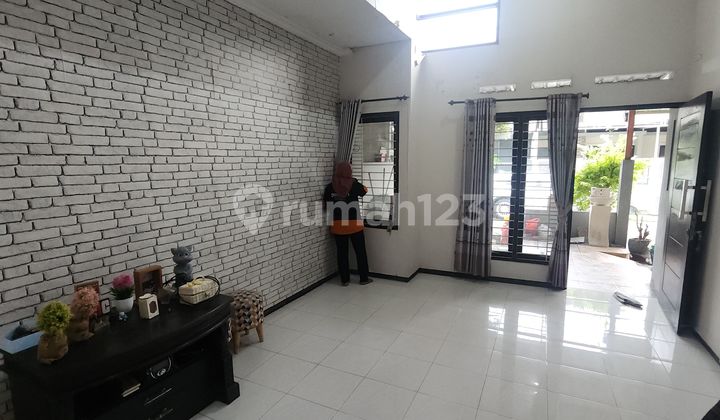 Minimalist House Ready to Occupy in Spring of Tomorrow