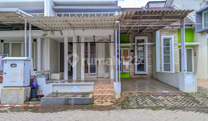 Dibawah Pasar, Rumah Minimalis Siap Huni di Wisata Mangrove