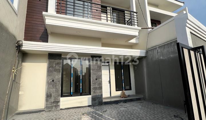 Rumah Mewah Baru Gress Minimalis Di Tambak Medokan Ayu