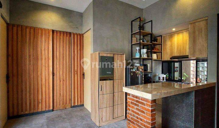 Rumah Industrial Cantik Siap Huni Di Bendul Merisi 2