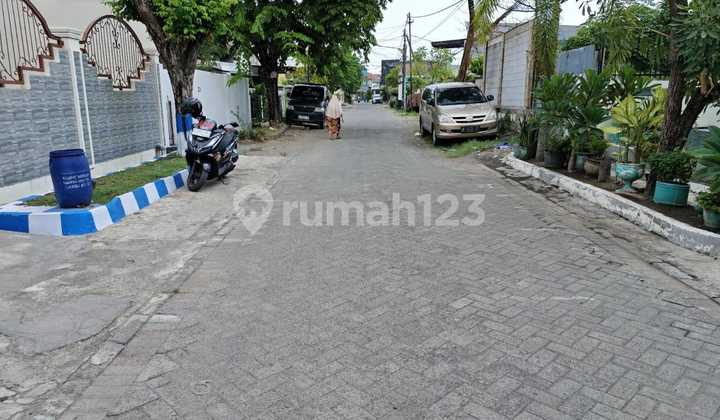Jual Cepat, Rumah Murah 2 Lantai Di Kutisari Utara 2