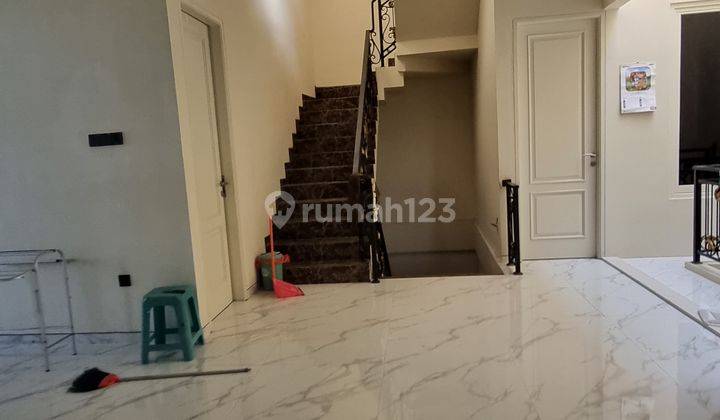 ❌ Baru Gress❌ Rumah Mewah Di Manyar Rejo Dekat Klampis Semolowaru 2