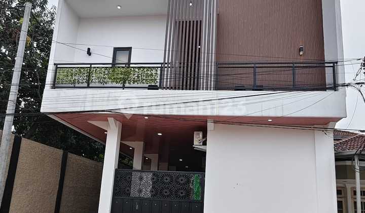 Kost Baru Furnished Lokasi Strategis di Kemlaten