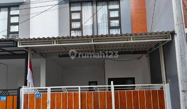 Rumah 2 Lantai Cantik Minimalis Siap Huni Di Kemlaten Dekat Mastrip Surabaya 2