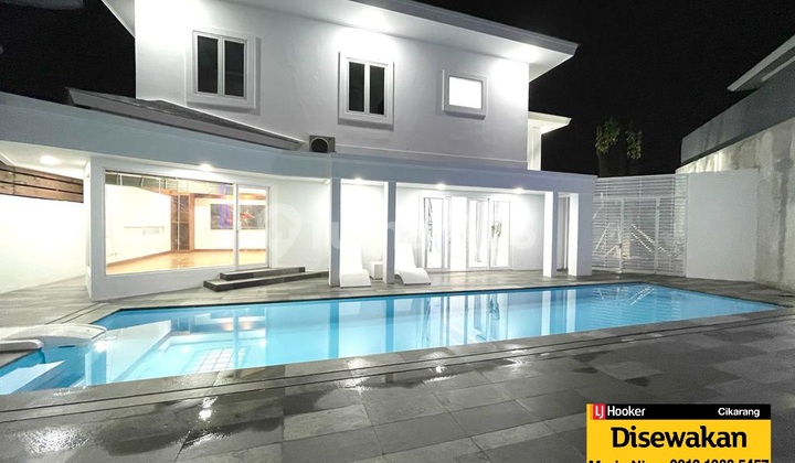 HOT LISTING RUMAH  MEWAH DENGAN KOLAM RENANG BESAR  DI CLUSTER PREMIUM LIPPO  CIKARANG Rumah di Cluster Menteng lippo cikarang SHM 2 Lantai Bagus 1