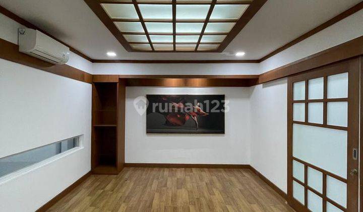 HOT LISTING RUMAH  MEWAH DENGAN KOLAM RENANG BESAR  DI CLUSTER PREMIUM LIPPO  CIKARANG Rumah di Cluster Menteng lippo cikarang SHM 2 Lantai Bagus 2