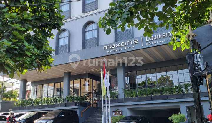 Land property calculation house in downtown Boyolali. Land property calculation house in downtown Boyolali.