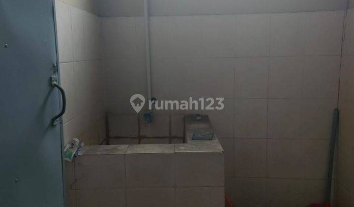 Ruko murah strategis tengah kota di Jalan Dr.Rajiman Serengan Solo 8