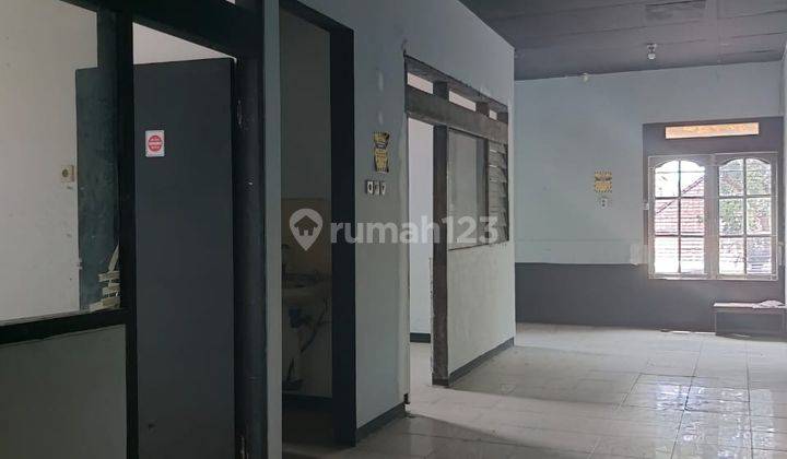 Ruko murah strategis tengah kota di Jalan Dr.Rajiman Serengan Solo 10