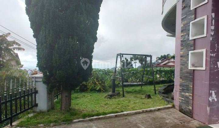 Villa unik pemandangan indah di Blumbang Tawangmangu 6