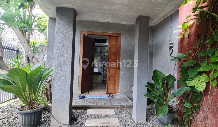 Rumah mewah pusat kota di Gajahan Pasar Kliwon Solo