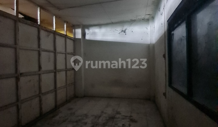 Ruko strategis untuk usaha di solo baru 6
