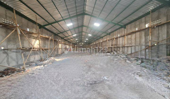 Gudang akses kontainer strategis dekat mojosongo jebres solo 6