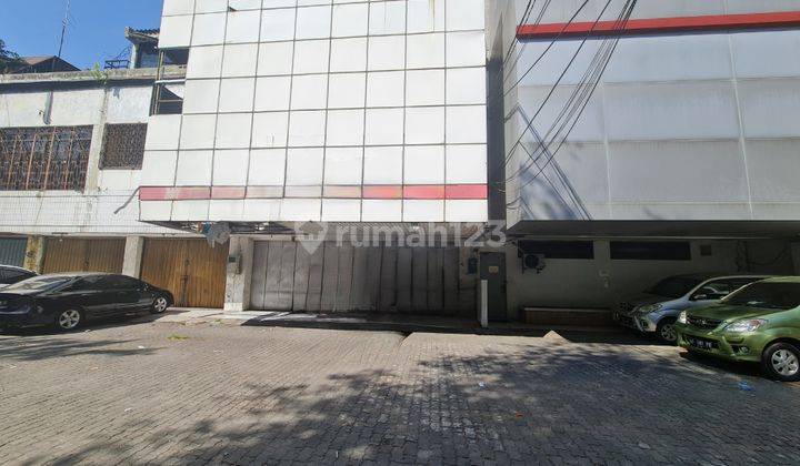 Ruko strategis pusat kota jalan dr.rajiman laweyan solo 1