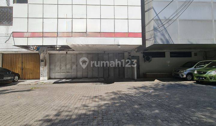 Ruko strategis pusat kota jalan dr.rajiman laweyan solo 3