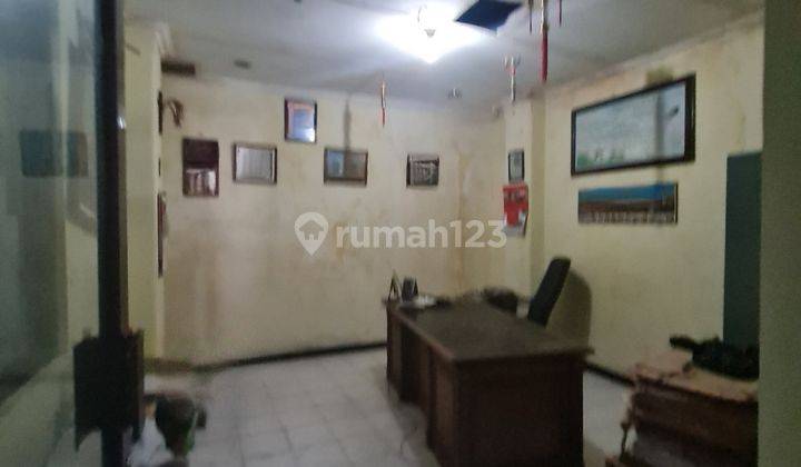 Ruko strategis pusat kota jalan dr.rajiman laweyan solo 5