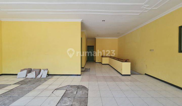 Ruko strategis pusat kota jalan dr.rajiman laweyan solo 16