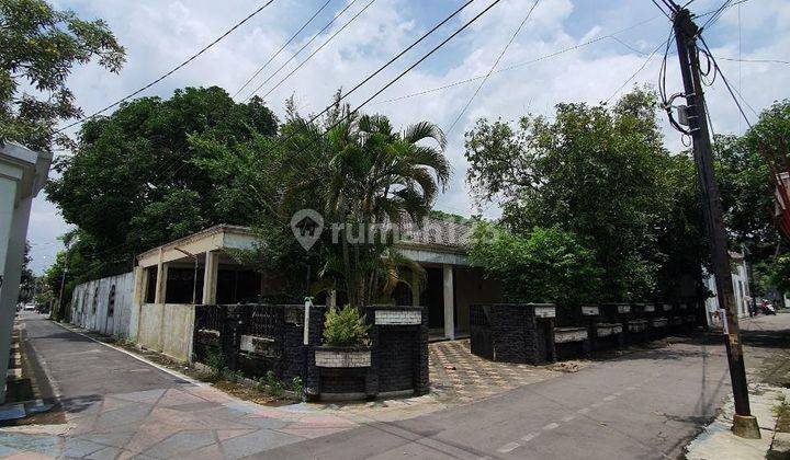 Rumah hitung tanah di Purwosari Laweyan Solo 1