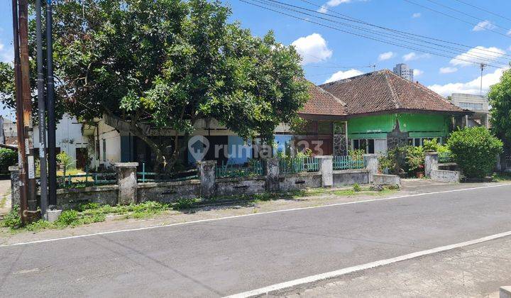 Rumah hitung tanah di Pajang Laweyan Solo 2