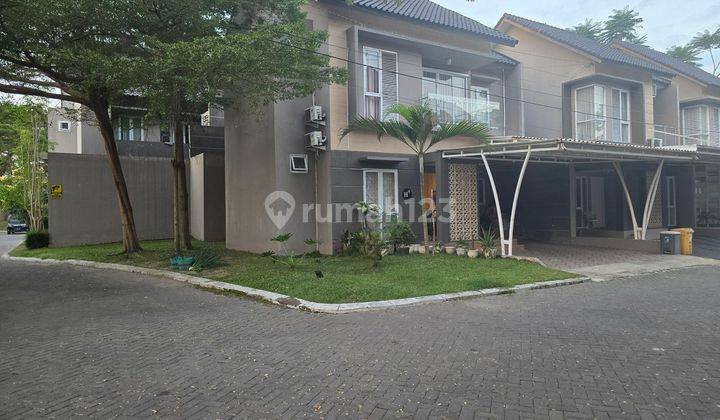 Rumah Mewah Minimalis Modern Di Gentan Solo 2