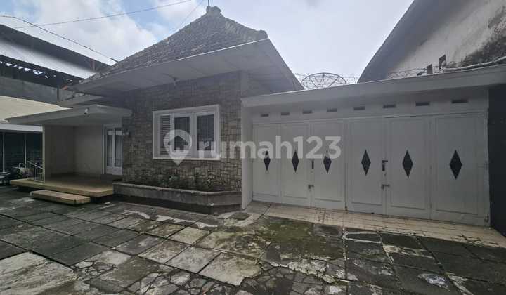 Land Calculation House in Business Area at Pasar Kliwon Near Kustati Hospital Solo