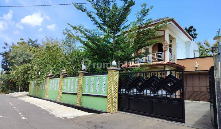 Rumah Mewah 2 Lantai Full Furnished Di Nguter Sukoharjo Solo 2