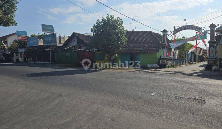 Toko Strategis Hitung Tanah Di Jalan Raya Baki Solo Baru 2