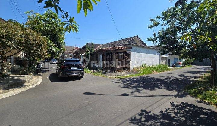 Rumah Hitung Tanah Di Perumahan Fajar Indah Baturan Colomadu Solo 2