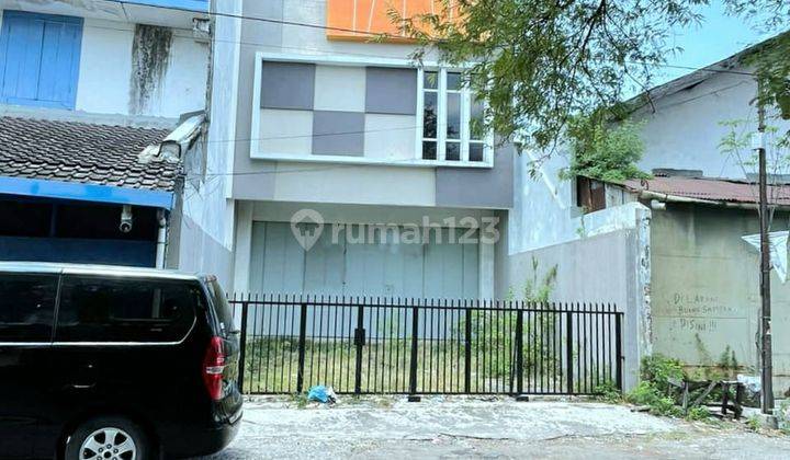 Ruko Strategis Pertokoan Pasar Gede Solo 1
